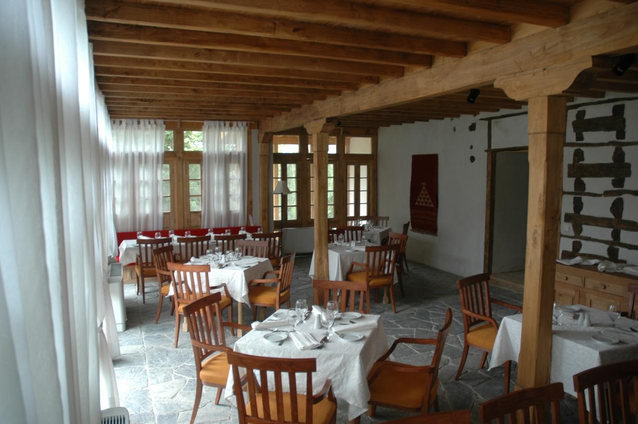 Serena Khaplu Palace Esterno foto